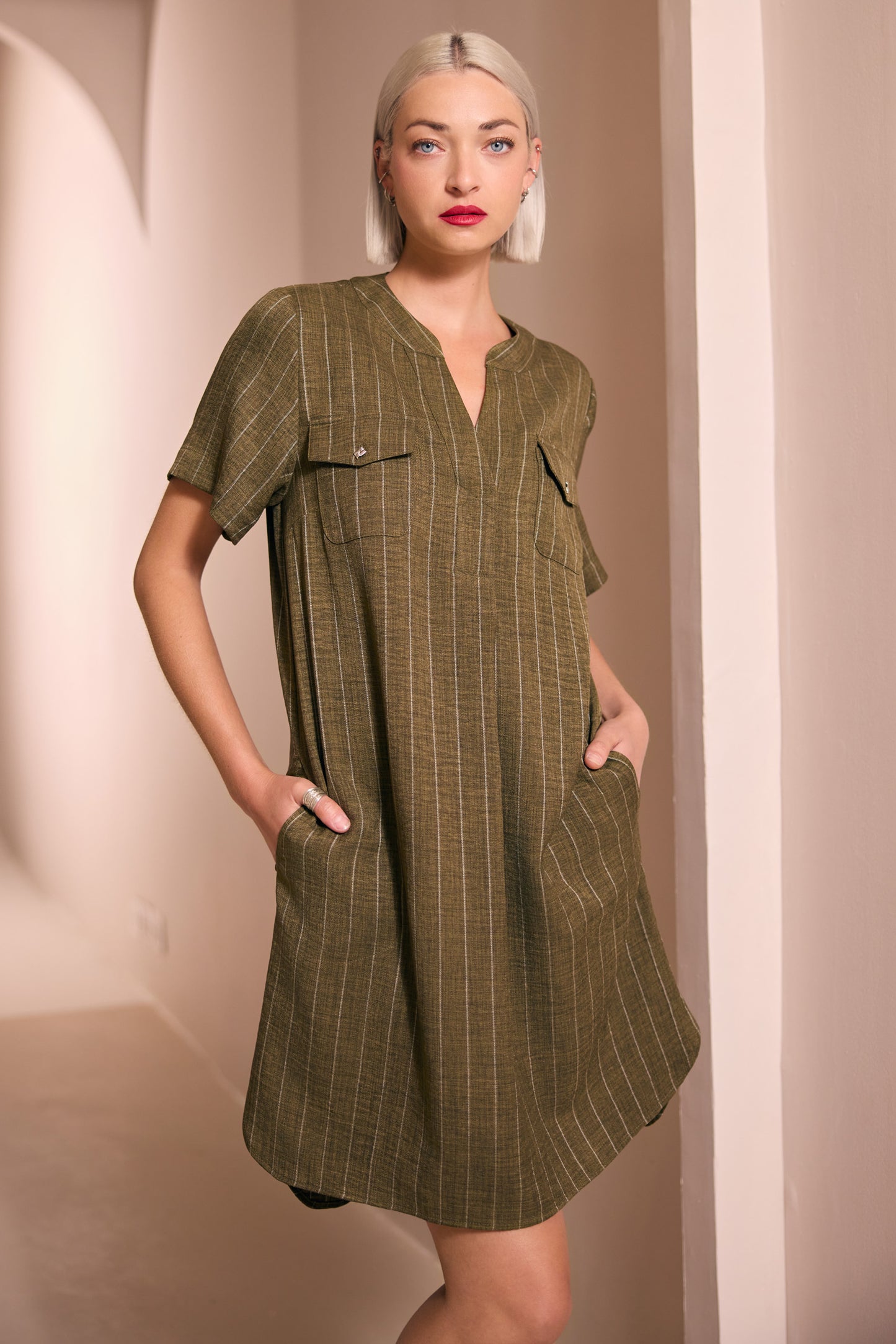 ROBE LAGOS