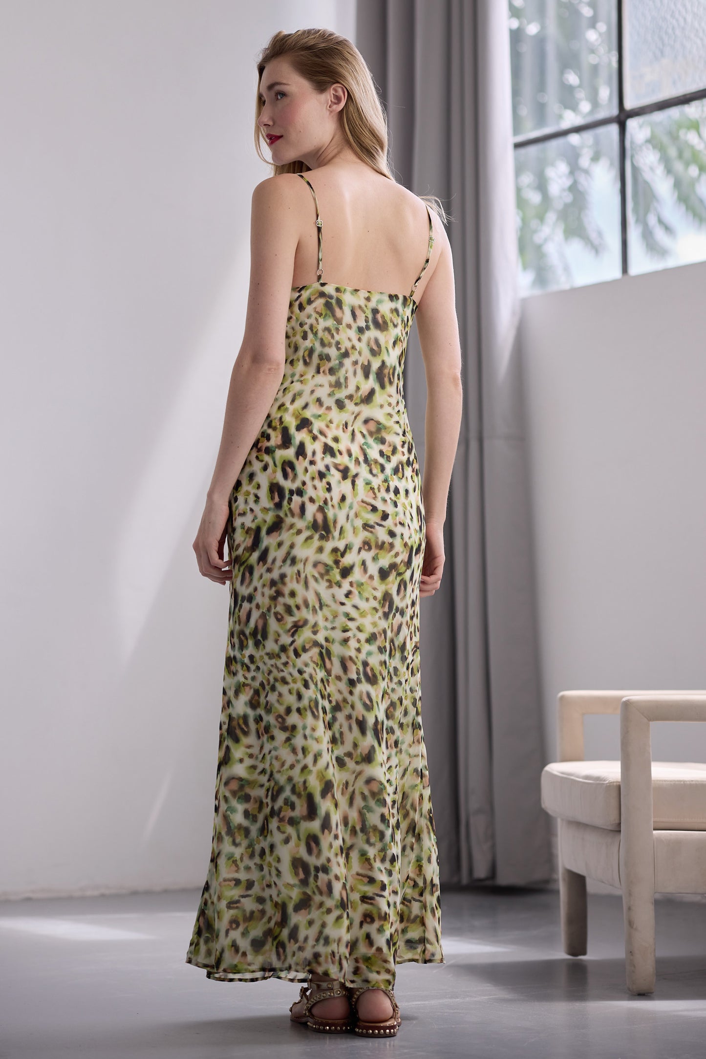 ROBE JUNGLE