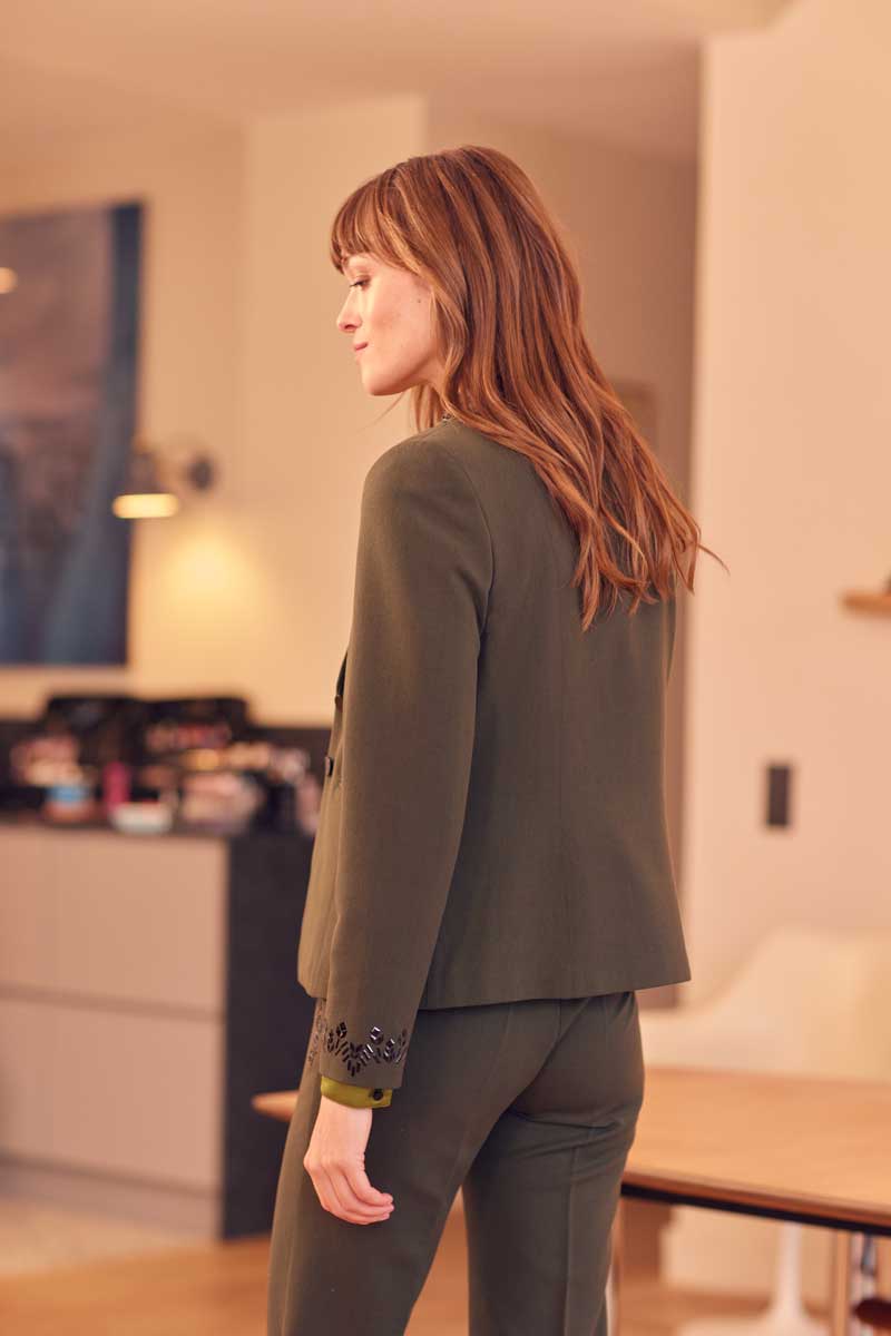 VESTE MANO
